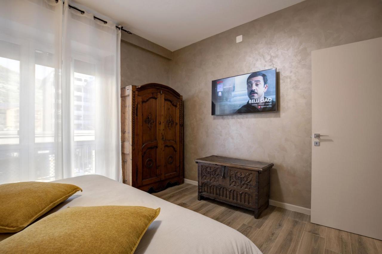La Lupa Apartment - In The Heart Of Aosta With Car Box 外观 照片